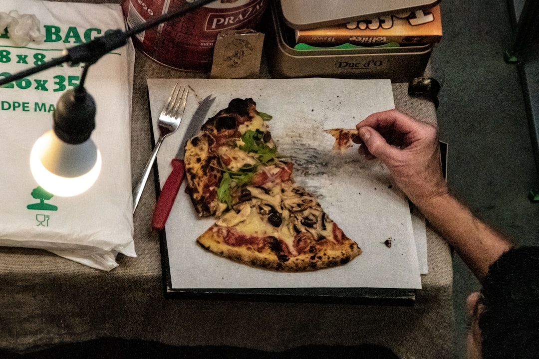 Come fare una pizza soffice in casa?